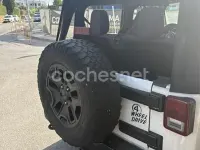 Usado Jeep Wrangler Sahara 284 CV (208 kW) 2016 Negro SUV