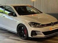 Usado VW Golf VII GTI 245 CV (180 kW) 2017 Blanco Utilitario
