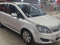 Usado Opel Zafira Family 125 CV (91 kW) 2012 Gris Monovolumen