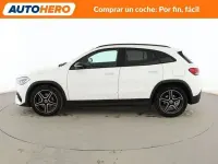 Usado Mercedes GLA200 AMG line 163 CV (119 kW) 2022 Blanco SUV
