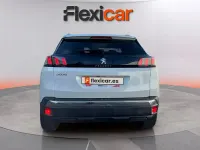 Begagnad Peugeot 3008 Allure 131 HK (96 kW) 2021 Vit Minibuss
