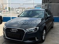 Usado Audi A3 116 CV (85 kW) 2019 Gris / plata Berlina