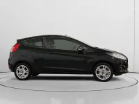 Usado Ford Fiesta Trend 101 CV (74 kW) 2013 Negro Utilitario