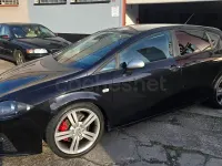 Usado Seat Leon FR 170 CV (125 kW) 2009 Negro Utilitario