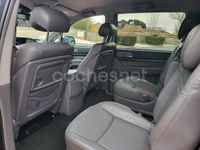 Usado Ssangyong (KGM) Rodius Limited 155 CV (114 kW) 2016 Gris / plata Monovolumen