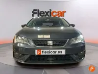 Usado Seat Leon ST Style 131 CV (96 kW) 2019 Gris Familiar