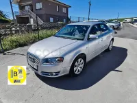 Usado Audi A4 140 CV (102 kW) 2005 Gris / plata Berlina