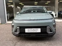 Usado Hyundai Kona 129 CV (94 kW) 2025 Verde SUV