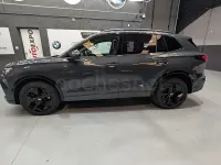 Usado VW Tiguan R-line 193 CV (141 kW) 2025 Gris / plata SUV