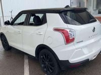 Gebraucht SsangYong Tivoli Limited 116 PS (85 kW) 2017 Weiß SUV