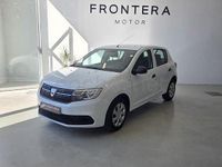 Usado Dacia Sandero Ambiance 75 HP (55 kW) 2017 Branco Sedan
