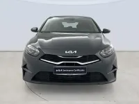 Usado Kia Ceed 140 CV (102 kW) 2025 Gris Utilitario