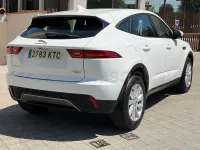 Usado Jaguar E-Pace S 150 CV (110 kW) 2019 Blanco SUV