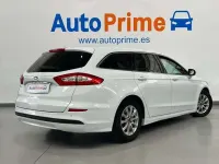 Usado Ford Mondeo Trend 150 CV (110 kW) 2018 Blanco Familiar
