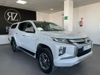 Usado Mitsubishi L200 150 CV (110 kW) 2021 Blanco Pickup/Camioneta