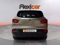 Usado Renault Kadjar Life 130 CV (95 kW) 2017 Marrón SUV