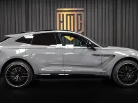 Usado Aston Martin DBX 551 CV (405 kW) 2022 Gris / plata SUV