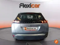 Usado Peugeot 2008 Allure 102 CV (75 kW) 2020 Gris SUV