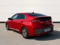 Usado Hyundai Ioniq 141 CV (103 kW) 2021 Rojo Utilitario