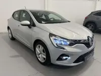 Usado Renault Clio V Intens 140 CV (102 kW) 2021 Gris Utilitario