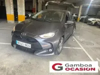 Usado Toyota Yaris Active 115 CV (84 kW) 2025 Gris Utilitario