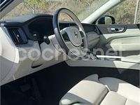 Usado Volvo XC60 Plus 197 CV (144 kW) 2023 Azul SUV