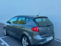 Usado Seat Altea Style 125 CV (91 kW) 2012 Gris / plata Monovolumen