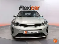 Usado Kia Stonic 101 CV (74 kW) 2022 Gris SUV