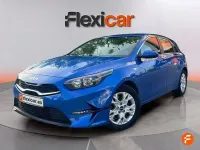 Usado Kia Ceed 100 CV (73 kW) 2022 Azul Utilitario