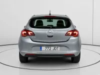 Usado Opel Astra Selective 116 CV (85 kW) 2015 Gris Utilitario