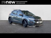 Usado Dacia Sandero Extreme 100 CV (73 kW) 2025 Verde Berlina