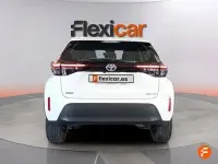 Usado Toyota Yaris Active 116 CV (85 kW) 2023 Blanco Utilitario