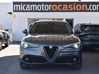 Usado Alfa Romeo Stelvio Executive 190 CV (139 kW) 2019 Gris / plata SUV