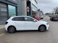 Usado VW Polo Life 95 CV (69 kW) 2022 Blanco Utilitario