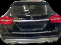 Usado Mercedes GLA200 136 CV (100 kW) 2017 Negro SUV