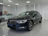 Usado VW Passat Advance 120 CV (88 kW) 2017 Negro Berlina