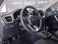 Usado Kia Ceed 100 CV (73 kW) 2024 Blanco Utilitario