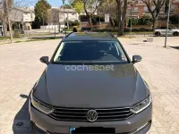 Usado VW Passat Advance 150 CV (110 kW) 2019 Gris / plata Familiar