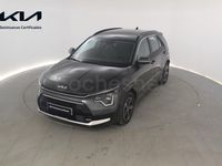 Usado Kia Niro 141 CV (103 kW) 2024 Gris / plata SUV