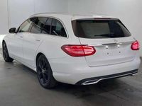 Usado Mercedes C180 156 CV (114 kW) 2017 Blanco Familiar