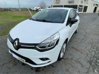 Usado Renault Clio IV LIMITED 90 CV (66 kW) 2019 Blanco Berlina