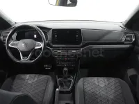 Usado VW T-Cross R-line 150 CV (110 kW) 2024 Amarillo SUV