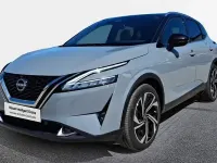 Usado Nissan Qashqai Tekna+ 158 CV (116 kW) 2023 Katana grey con techo midnight SUV