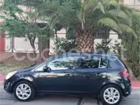 Usado Opel Corsa Color Edition 100 CV (73 kW) 2012 Negro Utilitario