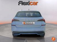 Usado Skoda Kamiq Ambition 110 CV (80 kW) 2021 Blanco SUV