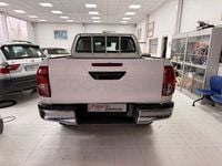 Usado Toyota HiLux Plus 150 CV (110 kW) 2020 Blanco Pickup/Camioneta