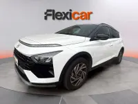 Usado Hyundai Bayon 101 CV (74 kW) 2025 Blanco SUV