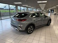 Usado Kia XCeed 120 CV (88 kW) 2022 Gris / plata SUV