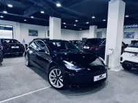 Usado Tesla Model 3 Standard Range Plus 239 kW (325 CV) 2019 Negro Berlina