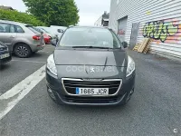 Usado Peugeot 5008 Allure 150 CV (110 kW) 2015 Gris / plata Monovolumen